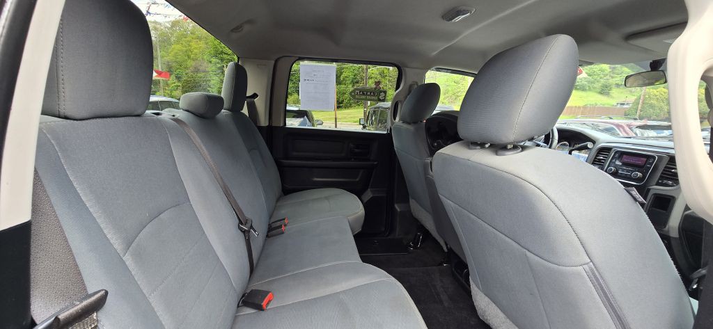 2017 RAM 2500 Image 25