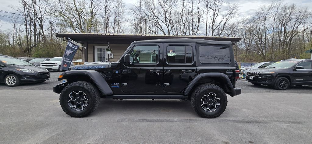 2022 Jeep Wrangler Unlimited Image 2