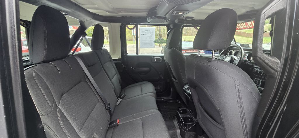 2018 Jeep Wrangler Unlimited Image 17