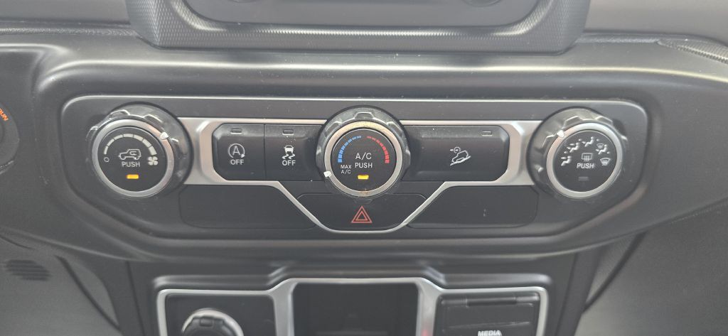 2018 Jeep Wrangler Unlimited Image 25