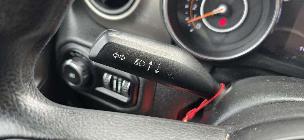 2018 Jeep Wrangler Unlimited Image 36