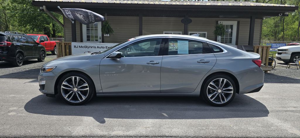 2023 Chevrolet Malibu Image 2