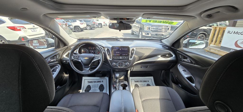 2023 Chevrolet Malibu Image 24
