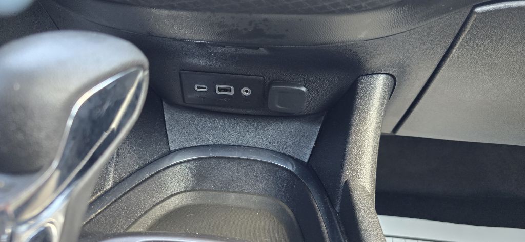 2023 Chevrolet Malibu Image 30