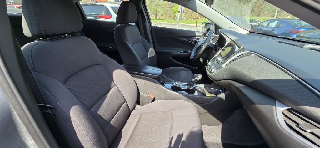 2019 Buick Enclave Image 24