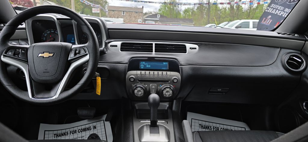 2012 Chevrolet Camaro Image 23