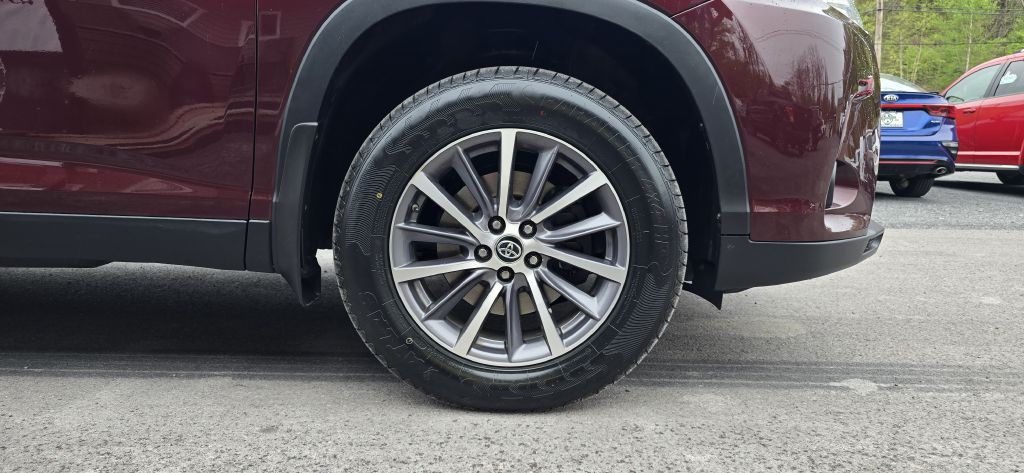 2019 Toyota Highlander Image 14