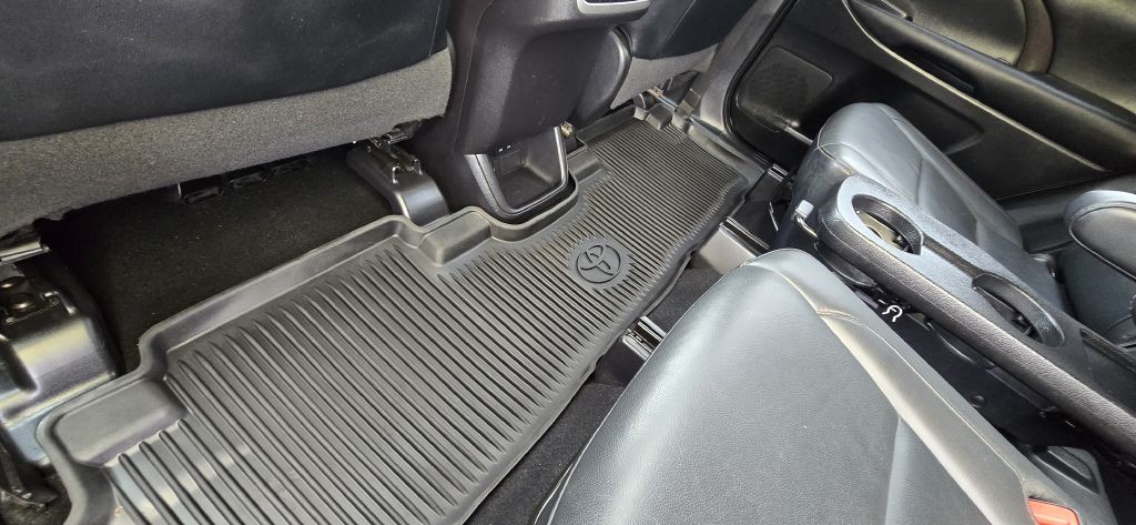 2019 Toyota Highlander Image 25