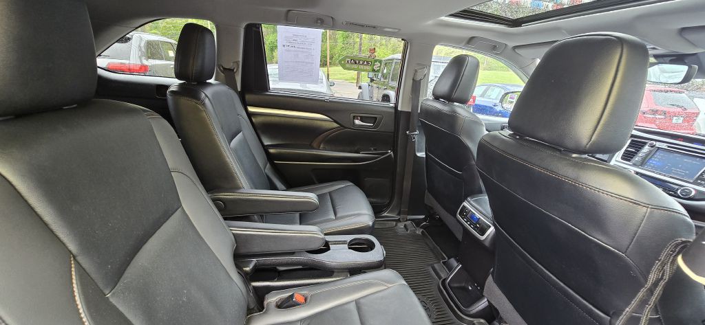 2019 Toyota Highlander Image 29