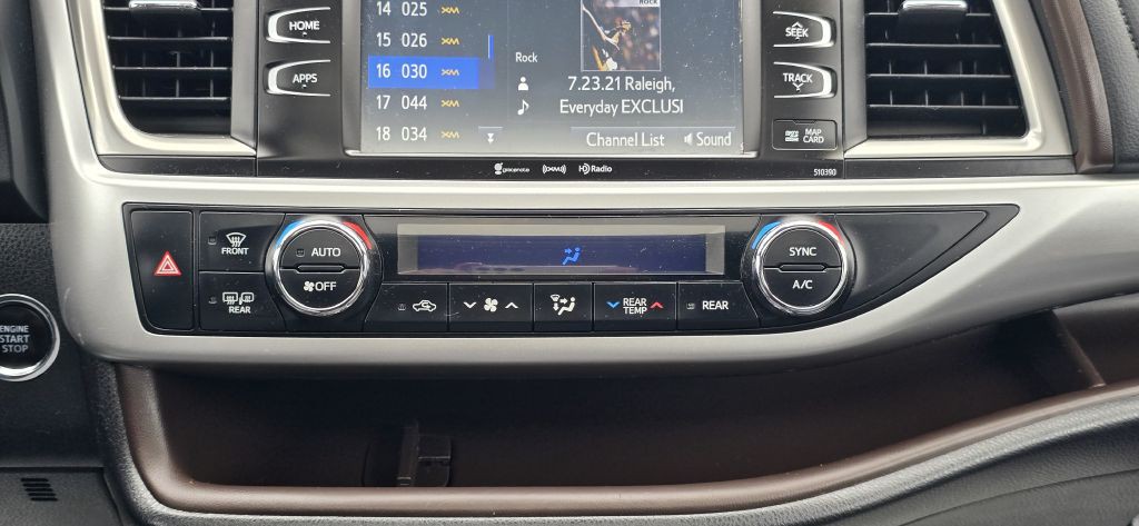 2019 Toyota Highlander Image 39