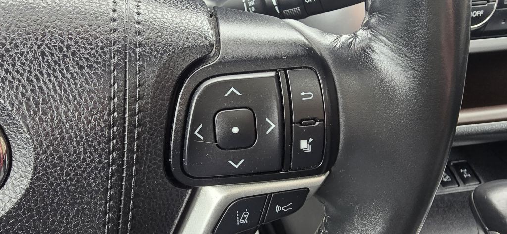2019 Toyota Highlander Image 52