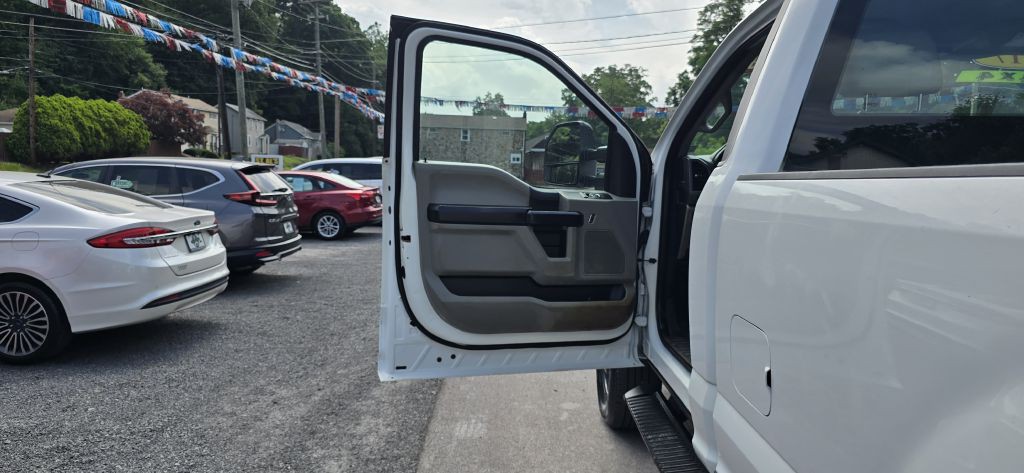 2017 Ford F-250 Image 17