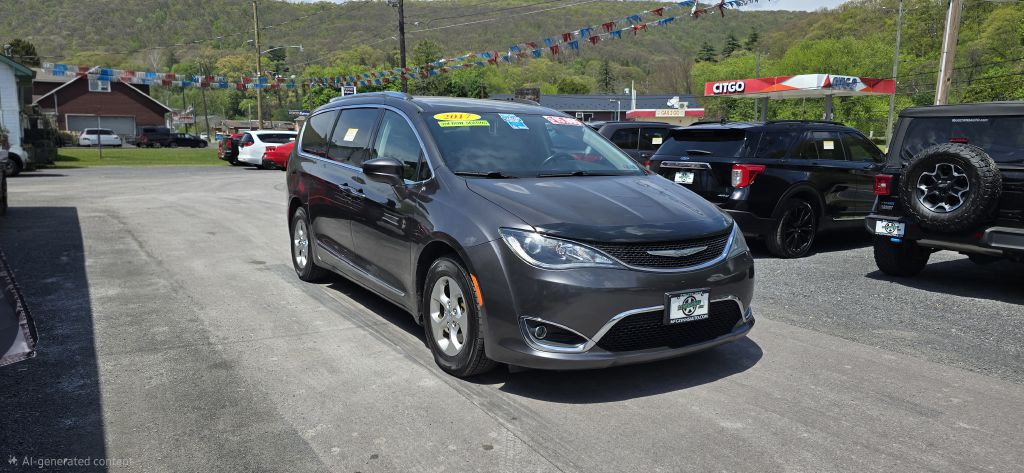 2017 Chrysler Pacifica Image 4