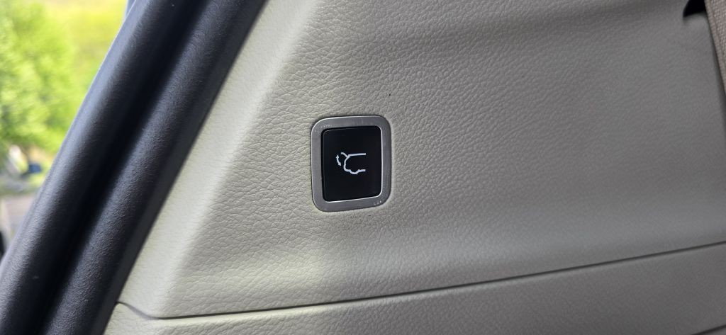 2017 Chrysler Pacifica Image 26