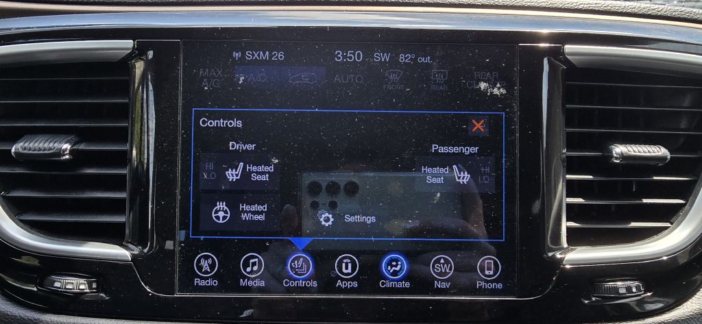 2017 Chrysler Pacifica Image 52