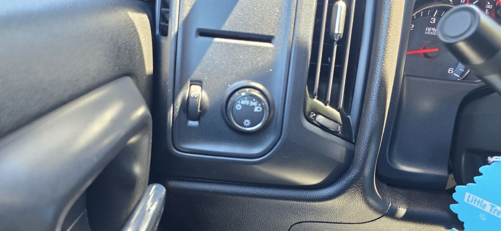 2019 Chevrolet Silverado 1500 Image 40