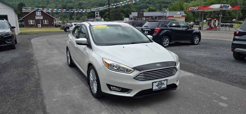 2017 Ford Focus Image 4