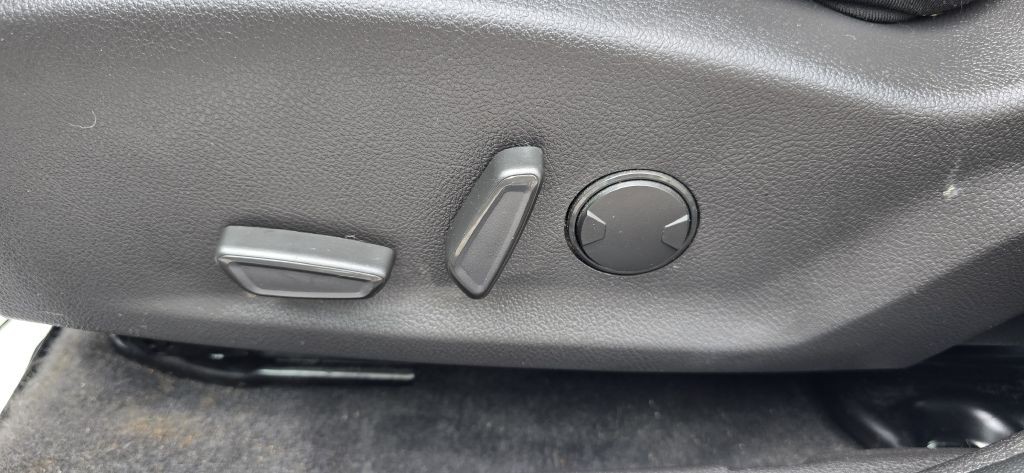 2017 Ford Focus Image 15