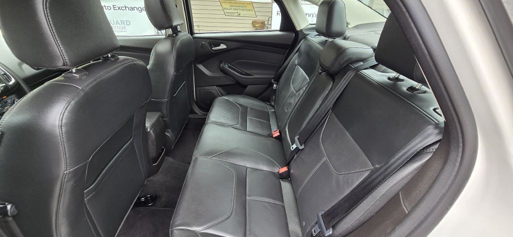 2017 Ford Focus Image 20