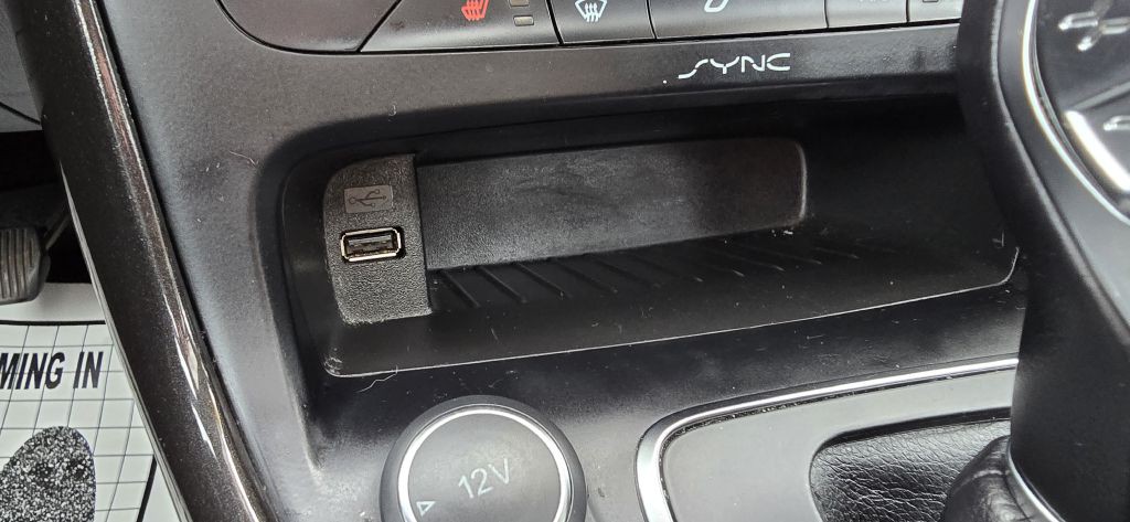 2017 Ford Focus Image 38