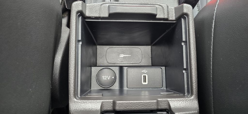 2017 Ford Focus Image 41