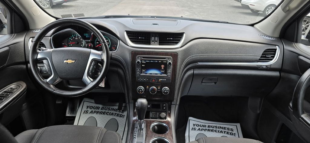 2017 Chevrolet Traverse Image 28