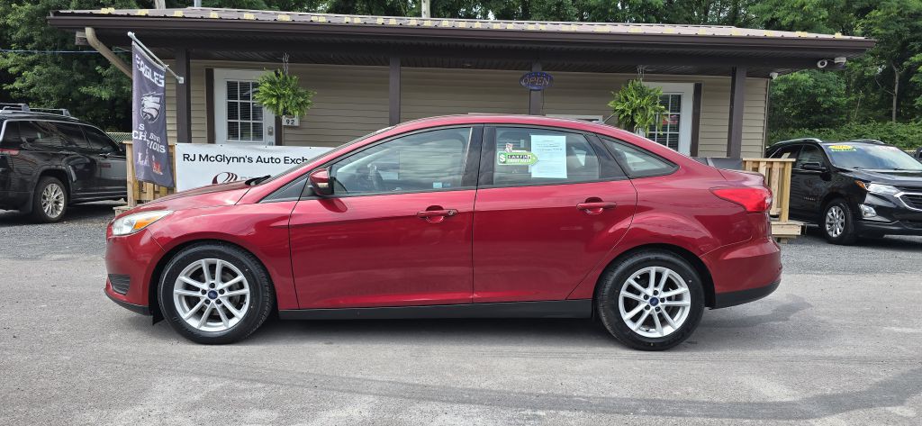2017 Ford Focus Image 2