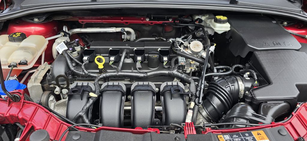 2017 Ford Focus Image 12