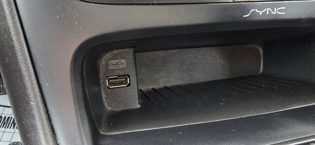 2017 Ford Focus Image 30