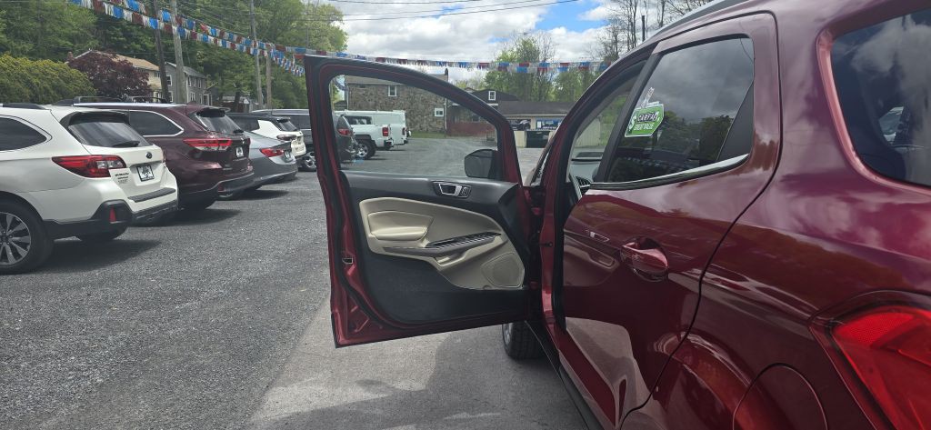 2019 Ford Econoline Image 9