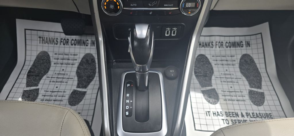 2019 Ford Econoline Image 31