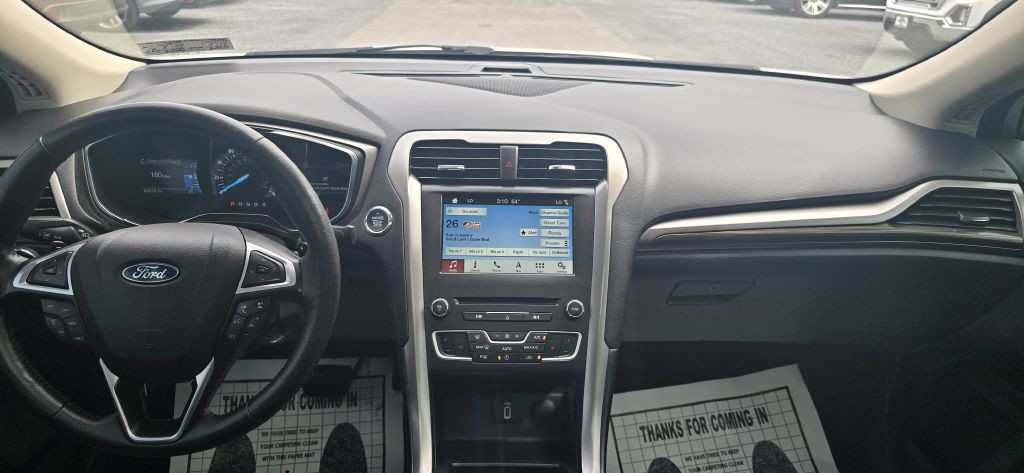 2018 Ford Fusion Image 27