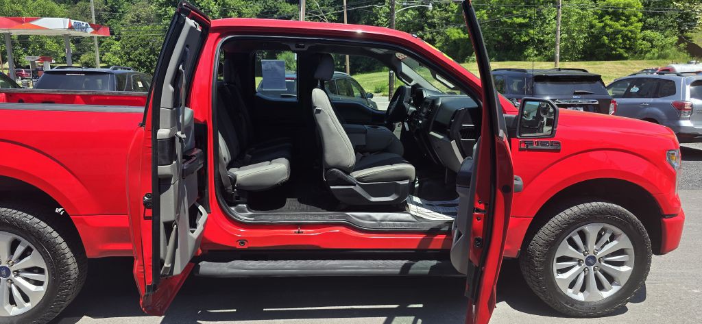 2016 Ford F-150 Image 20