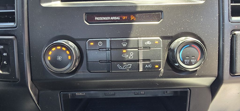 2016 Ford F-150 Image 31