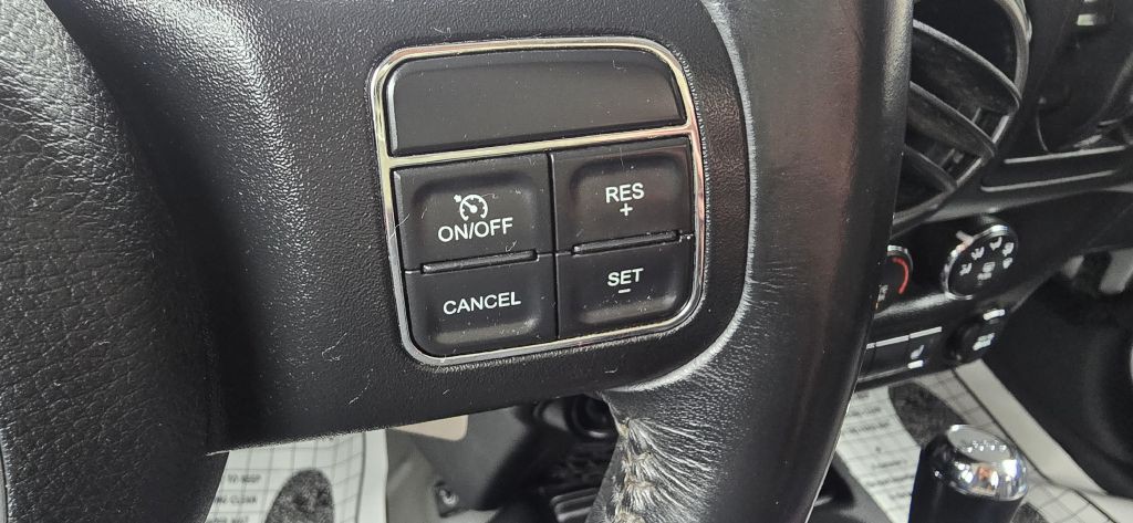 2017 Jeep Wrangler Unlimited Image 38