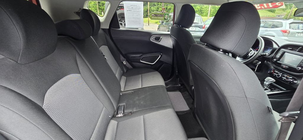 2021 Kia Soul Image 16
