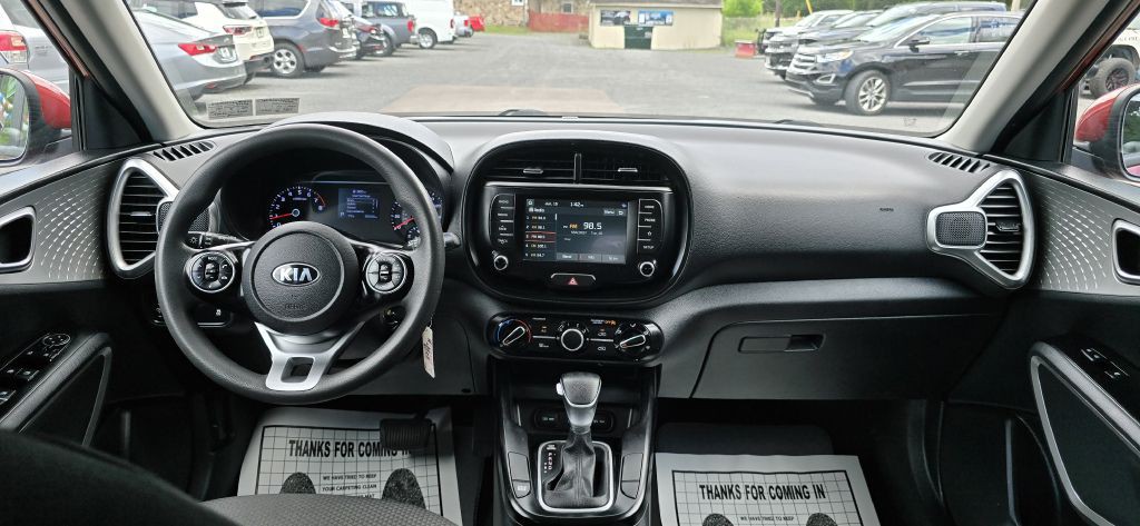 2021 Kia Soul Image 21
