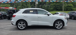 Image for 2019 Audi Q3 S-Line Premium ID: 7499976