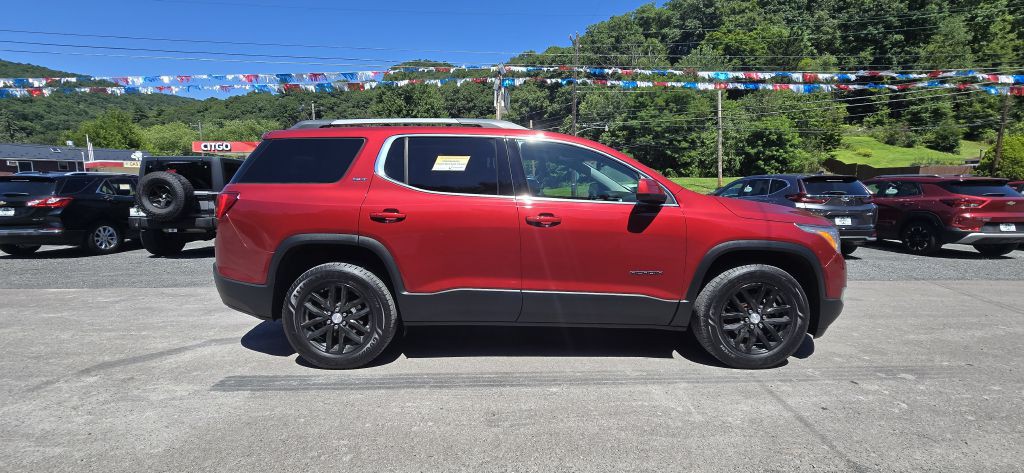 2019 GMC Acadia Image 2