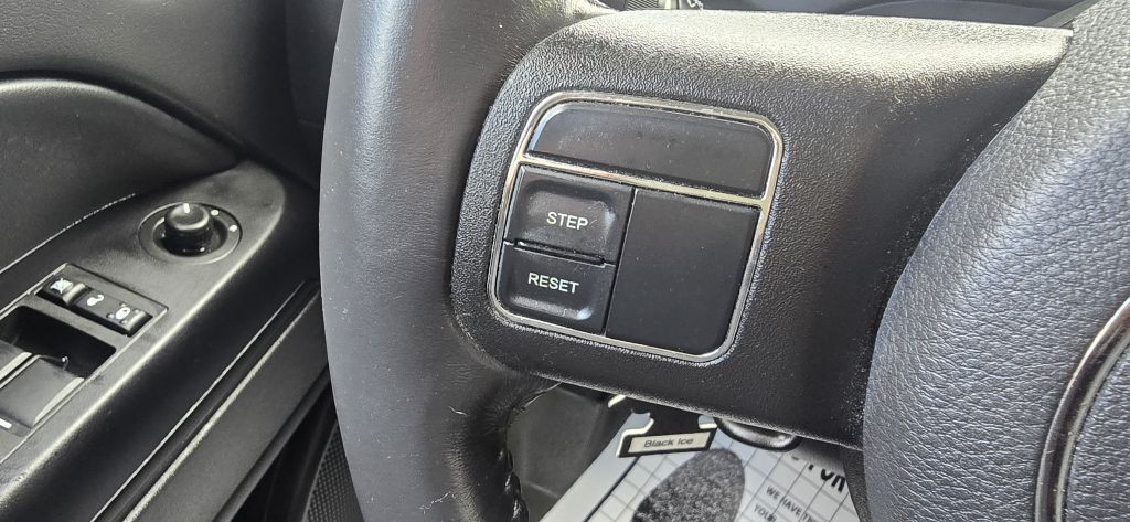 2017 Jeep Patriot Image 41
