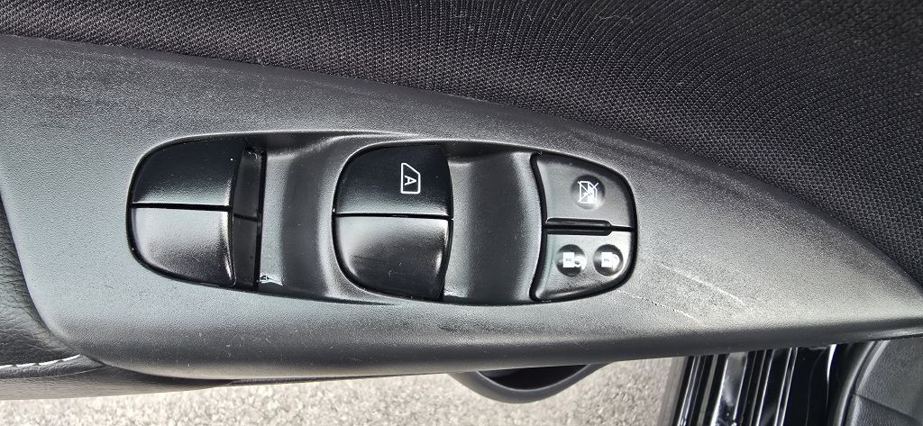 2018 Nissan Sentra Image 12
