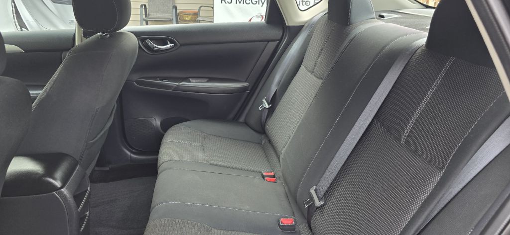 2018 Nissan Sentra Image 17