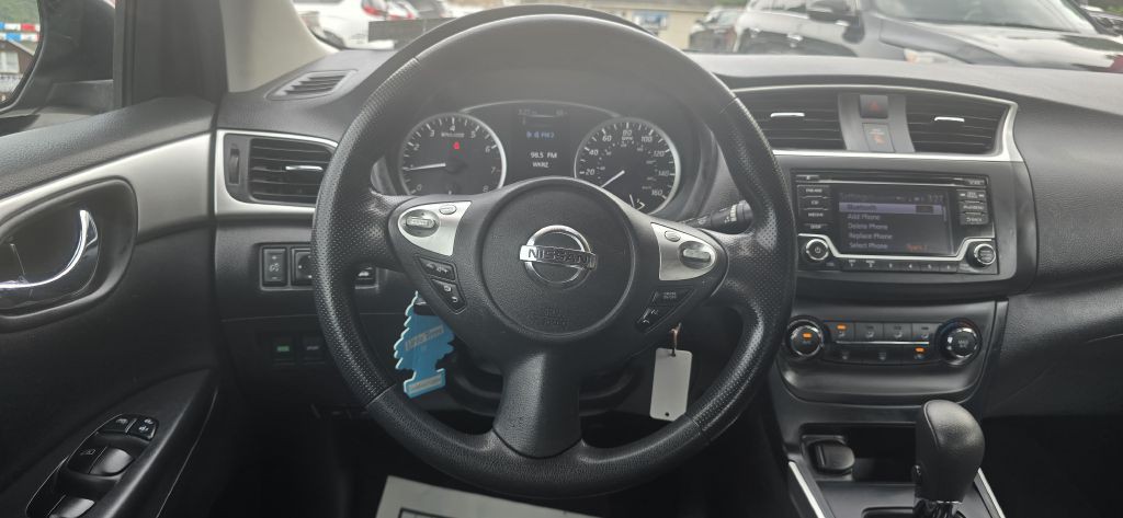 2018 Nissan Sentra Image 33