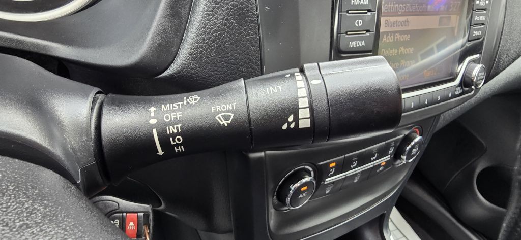 2018 Nissan Sentra Image 39
