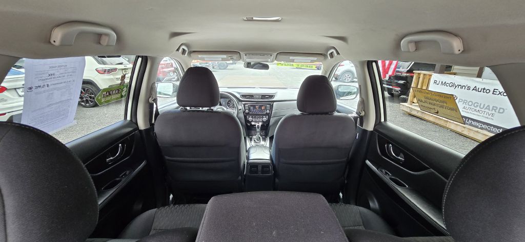 2018 Nissan Rogue Image 27