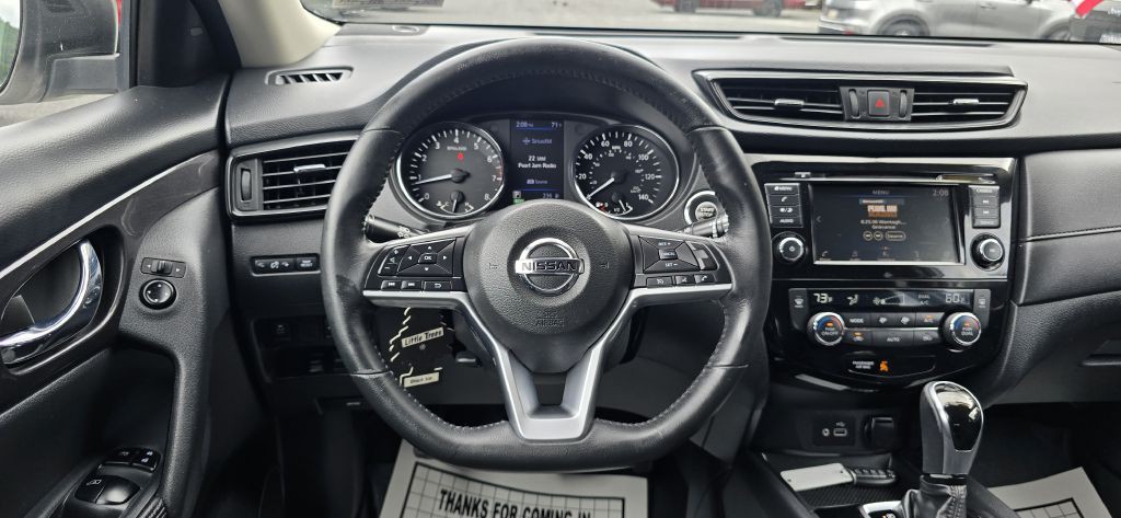 2018 Nissan Rogue Image 44