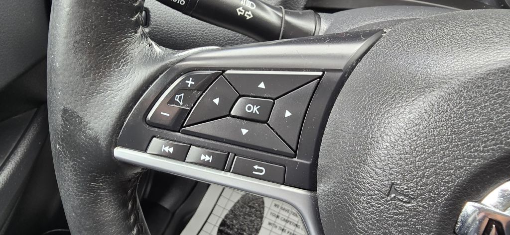 2018 Nissan Rogue Image 46