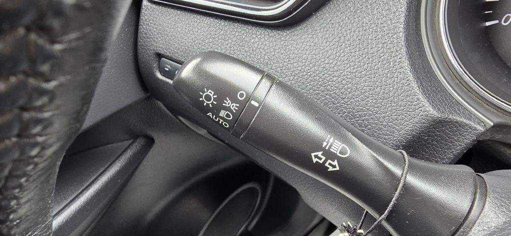 2018 Nissan Rogue Image 47