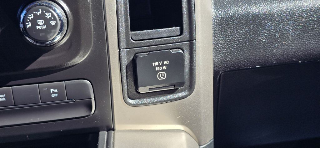 2013 RAM 1500 Image 38
