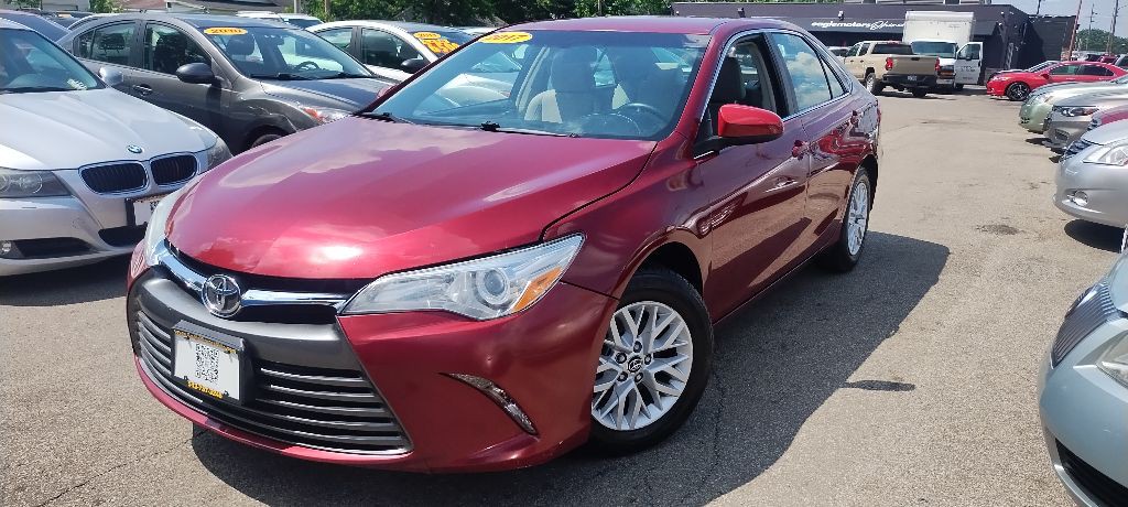 2017 Toyota Camry Image 1